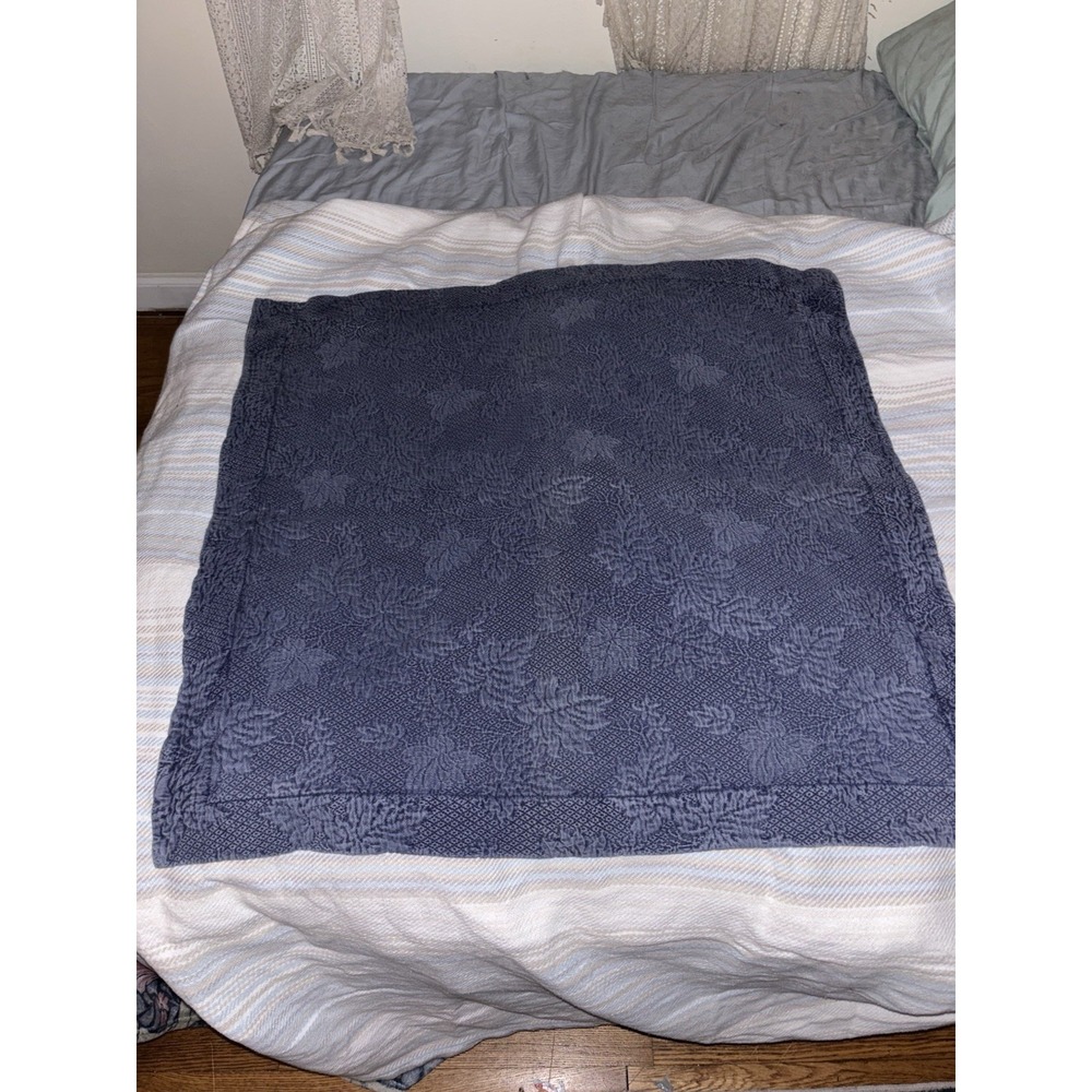Company‎ Store Floral Quilted Cotton Pillow Shams Blue  27x17 Scalloped Portugal - Picture 5 of 7